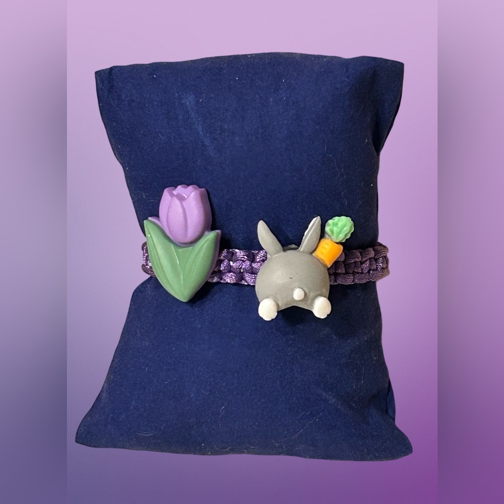Easter bunny bracelet; tulip & bunny butt; adjustable; candy alternative, prize